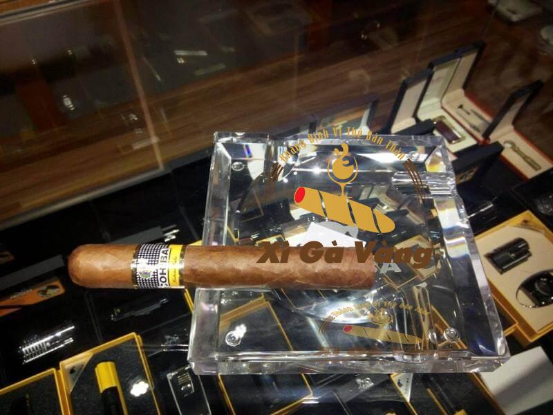 Gạt tàn pha lê thu hút tài lộc cho người dùng